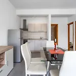 Apartman 2 Bedroom Stunning In