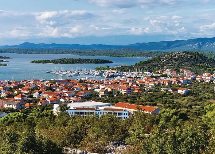 2 Bedroom Stunning In