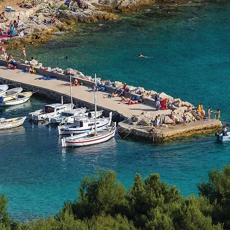 2 Bedroom Stunning In Apartman